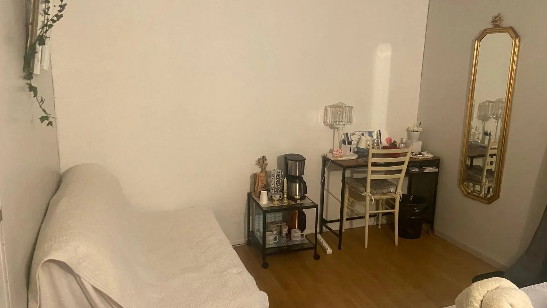 Plim Cie 2 Chambres, Sde A L'Etage Chaponost France